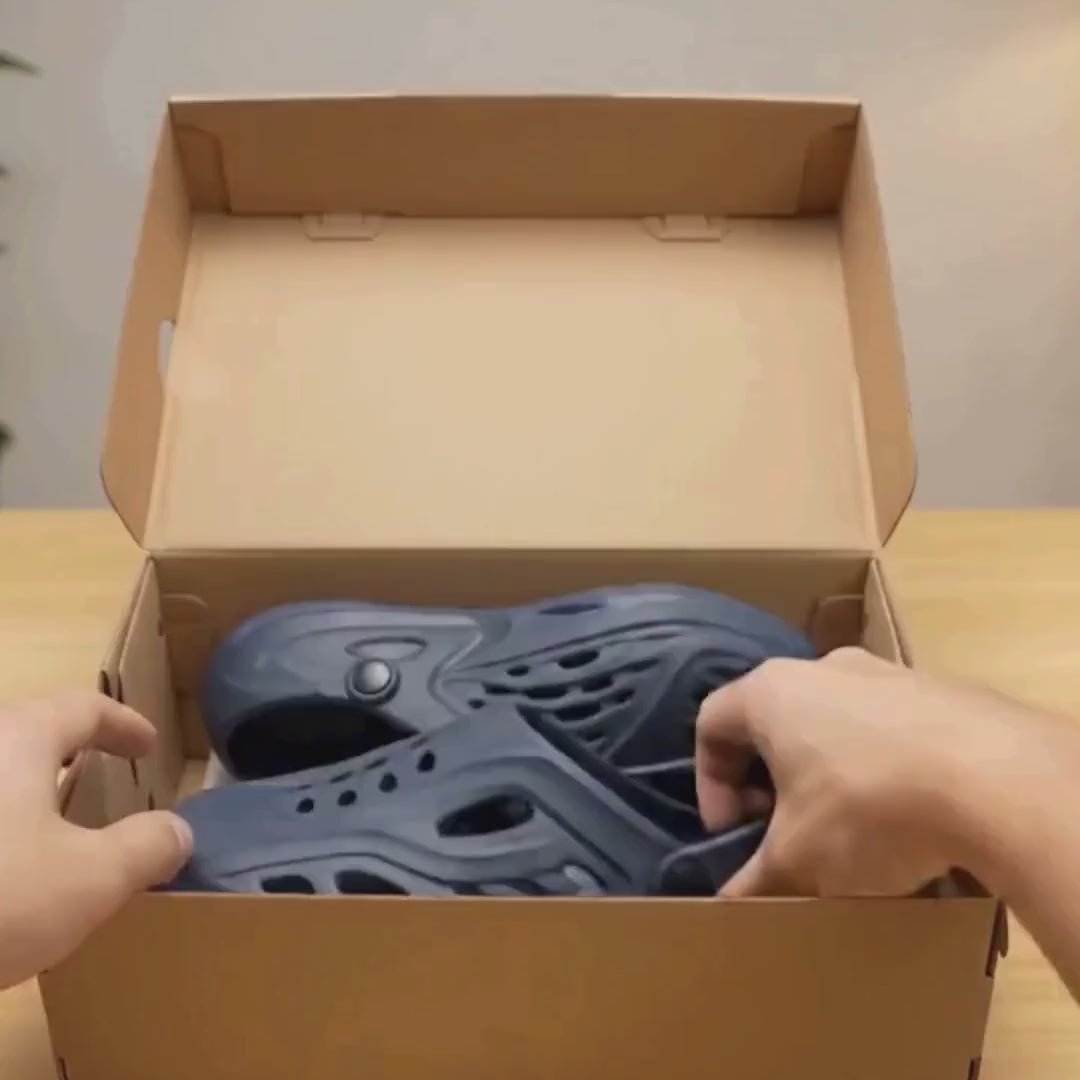 BRUTON CLOG 12 – Lightweight Comfort for Every Step